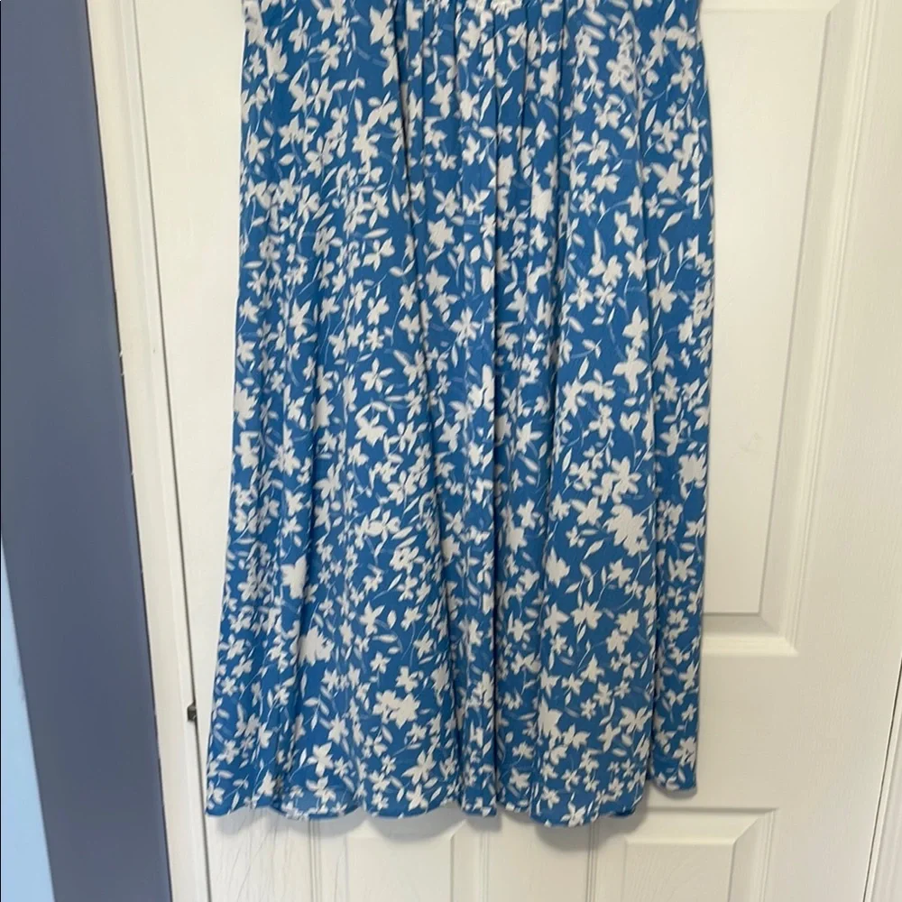 52seven Blue and White Floral Sundress - Picture 8 of 8